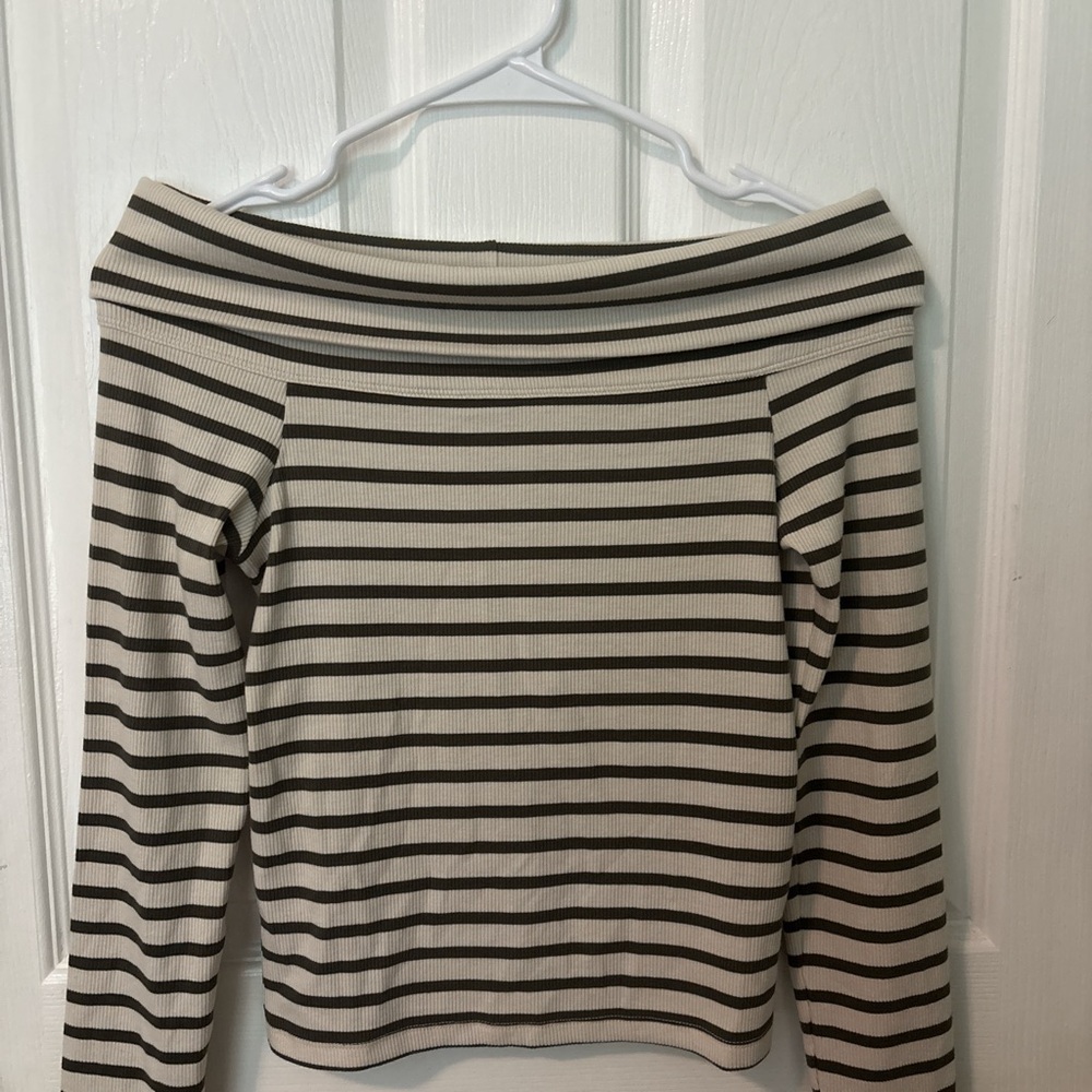 American Eagle Striped Top